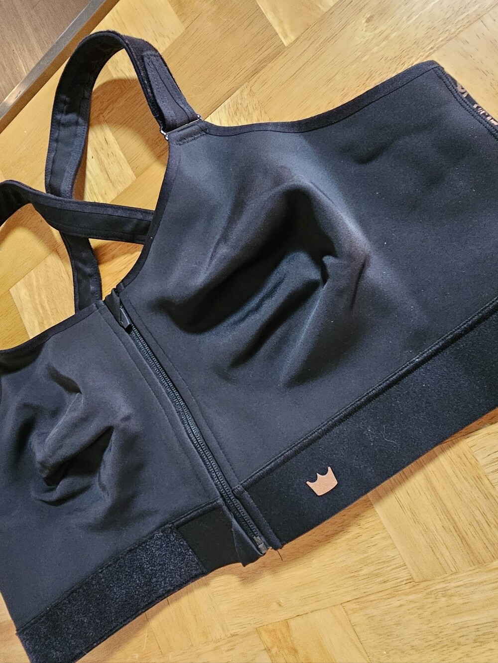 Shefit Sports Bra Black Size 6 Luxe High Impact Adjustable Zip Front New No Tags